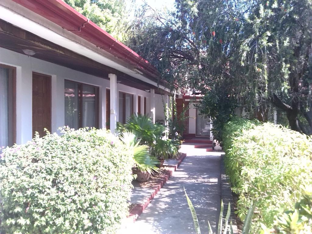 Lawkanat Hotel Bagan Esterno foto