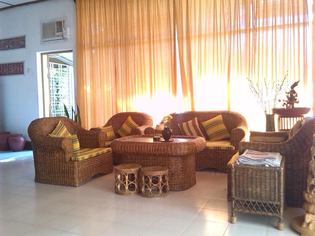 Lawkanat Hotel Bagan Esterno foto